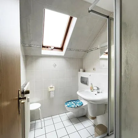 Vintage-Wohnung Mit Wintergarten Tauche Exterior foto